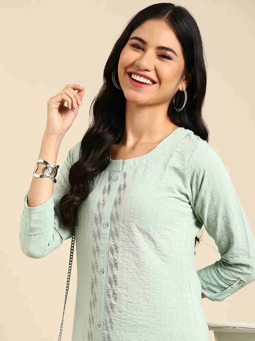 SHOWOFF Women's Round Neck Woven Design Sea Green Straight Kurta