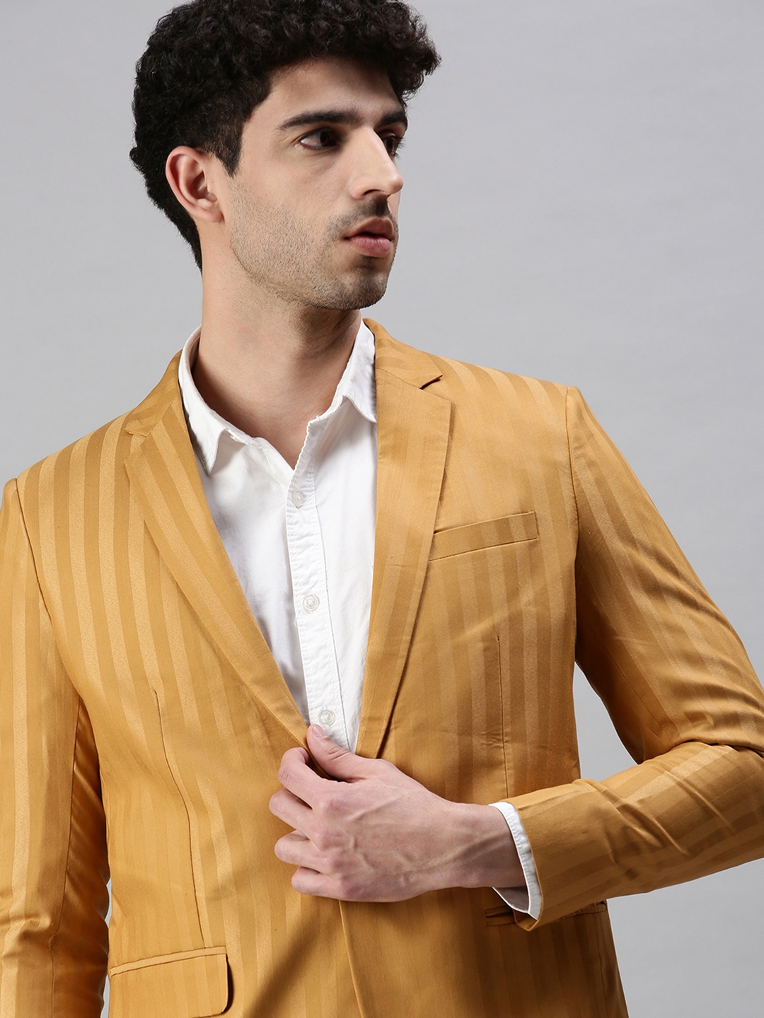 Showoff Men's Cotton Blend Mustard Striped Blazers