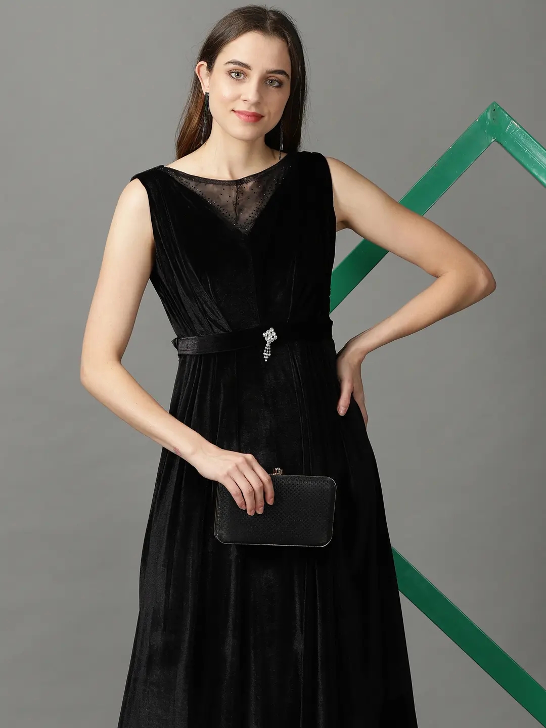 SHOWOFF Women's Maxi Black Solid Maxi Dress
