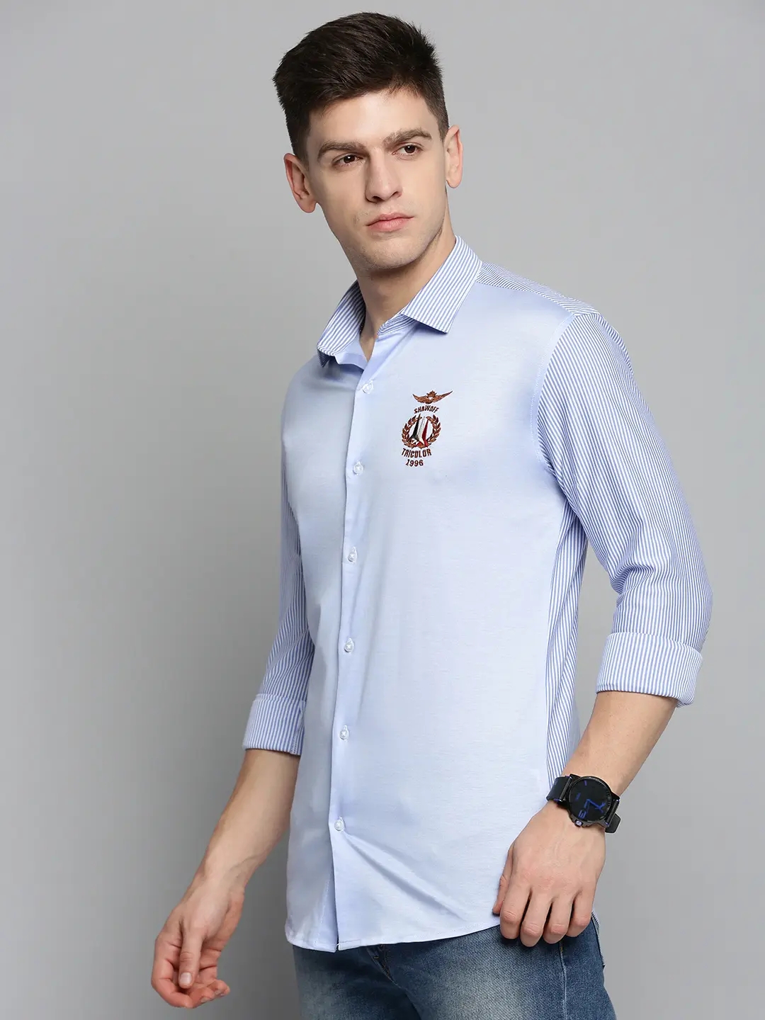 SHOWOFF Men's Spread Collar Blue Striped Shirt