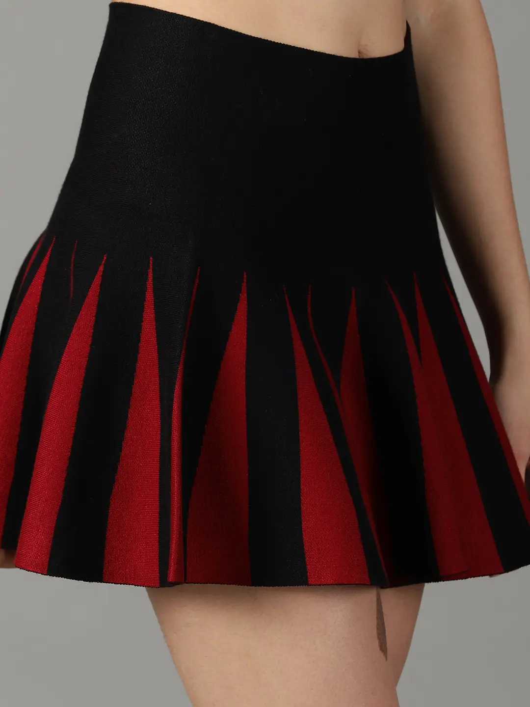 SHOWOFF Women's Geometric Flared Black Above Knee Skirt