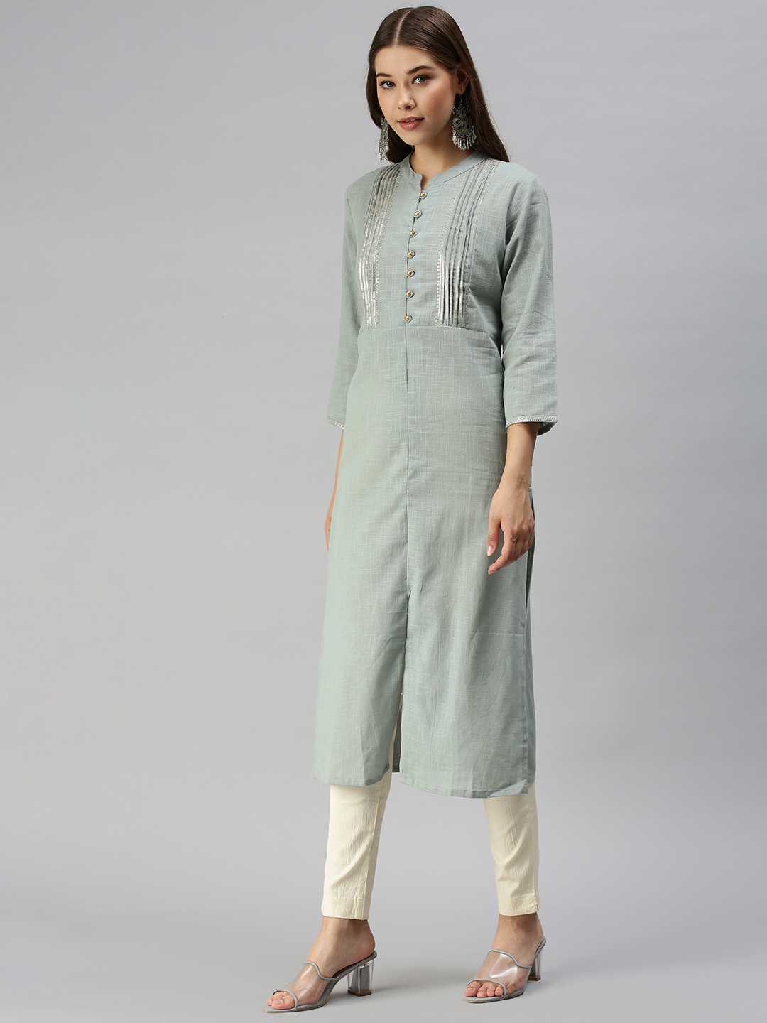 Women's Grey Viscose Solid Comfort Fit Kurtas
