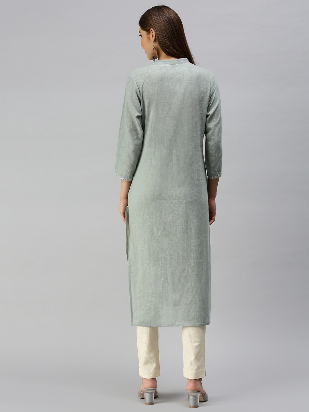 Women's Grey Viscose Solid Comfort Fit Kurtas