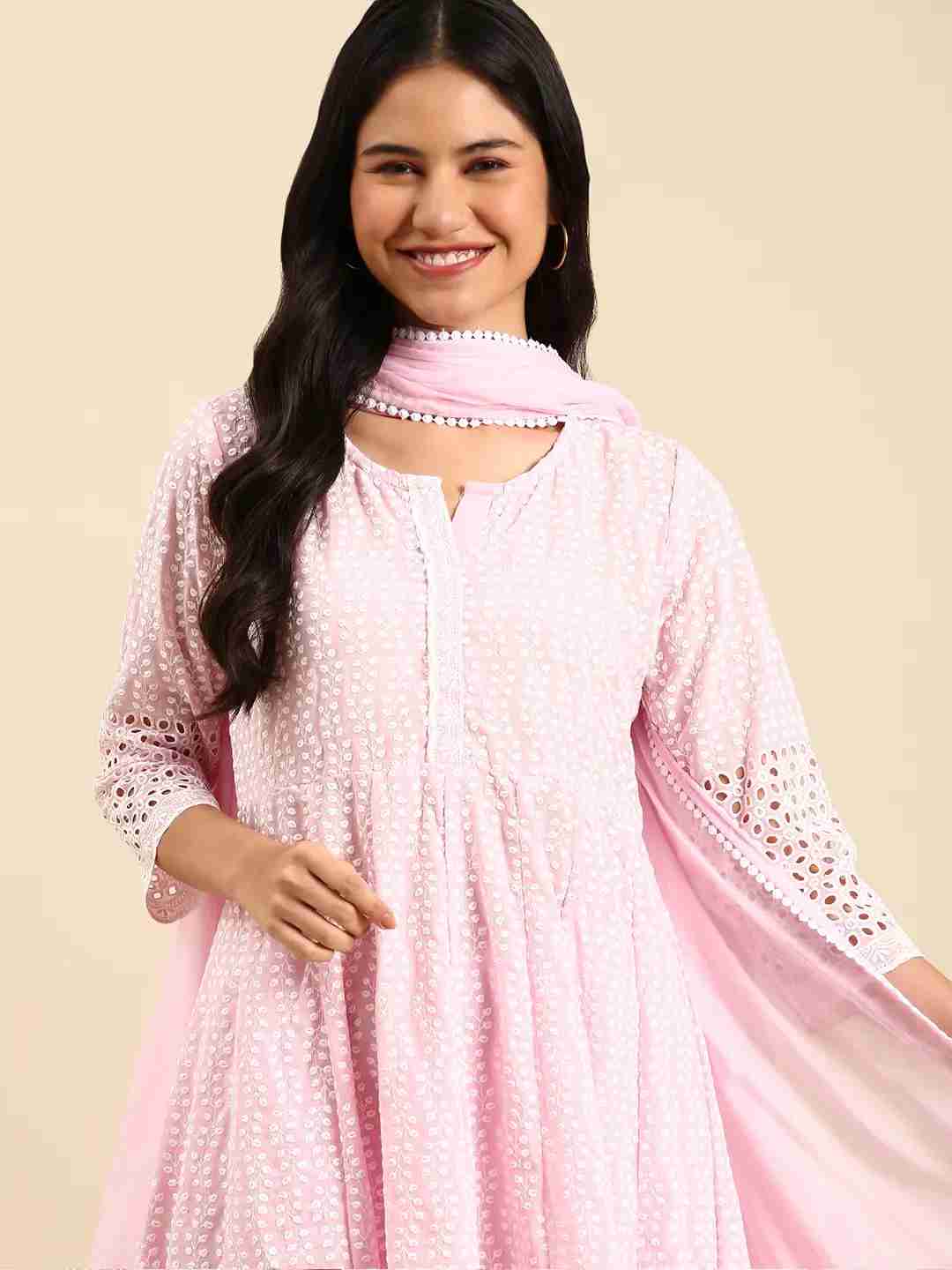 Women's Pink Cotton Blend Solid Comfort Fit Kurta Sets