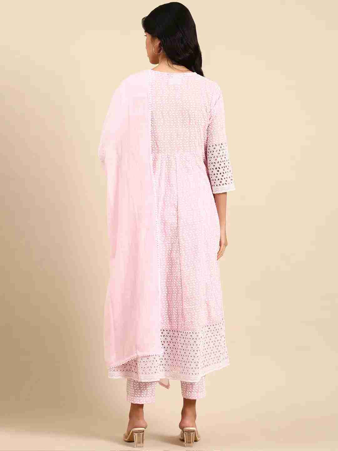 Women's Pink Cotton Blend Solid Comfort Fit Kurta Sets