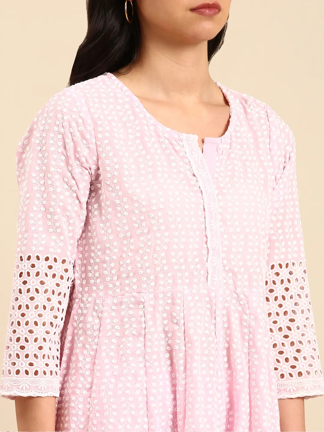 Women's Pink Cotton Blend Solid Comfort Fit Kurta Sets