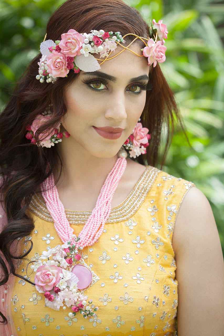 Floral set with pearls