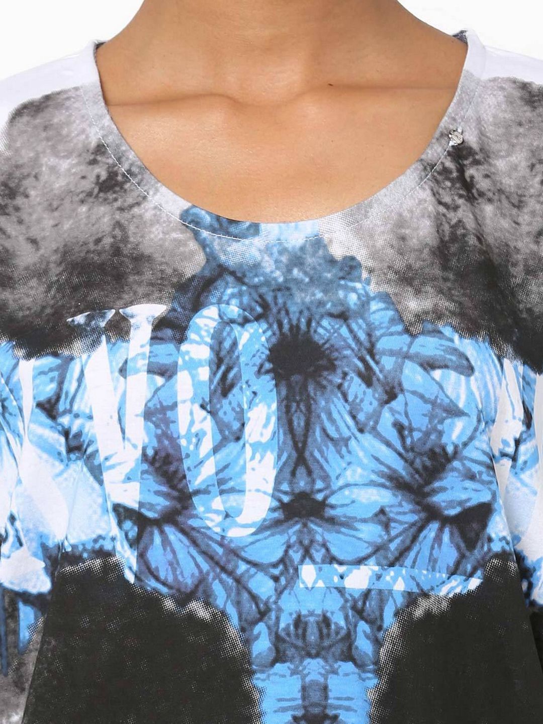 Women's regular fit round neck half sleeves printed Melyn Jap Tokyo top