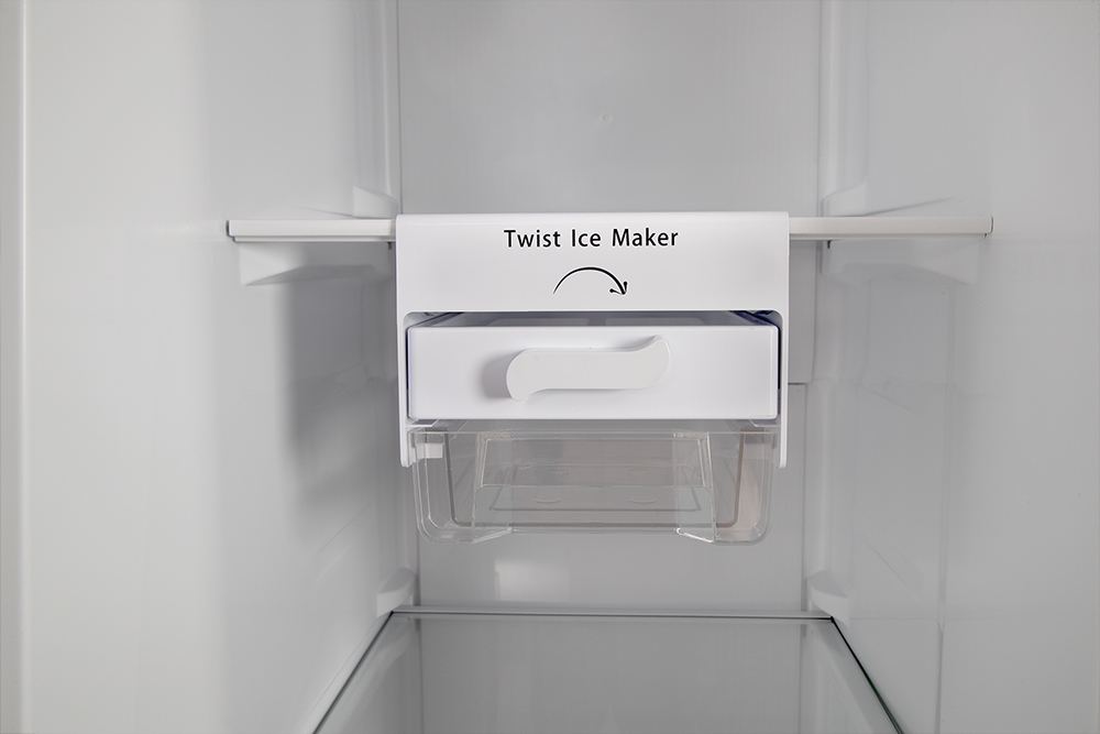 BPL 570 litres SidebySide Refrigerator with DC Inverter Technology