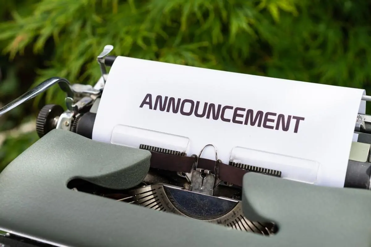 A paper written announcements on it.