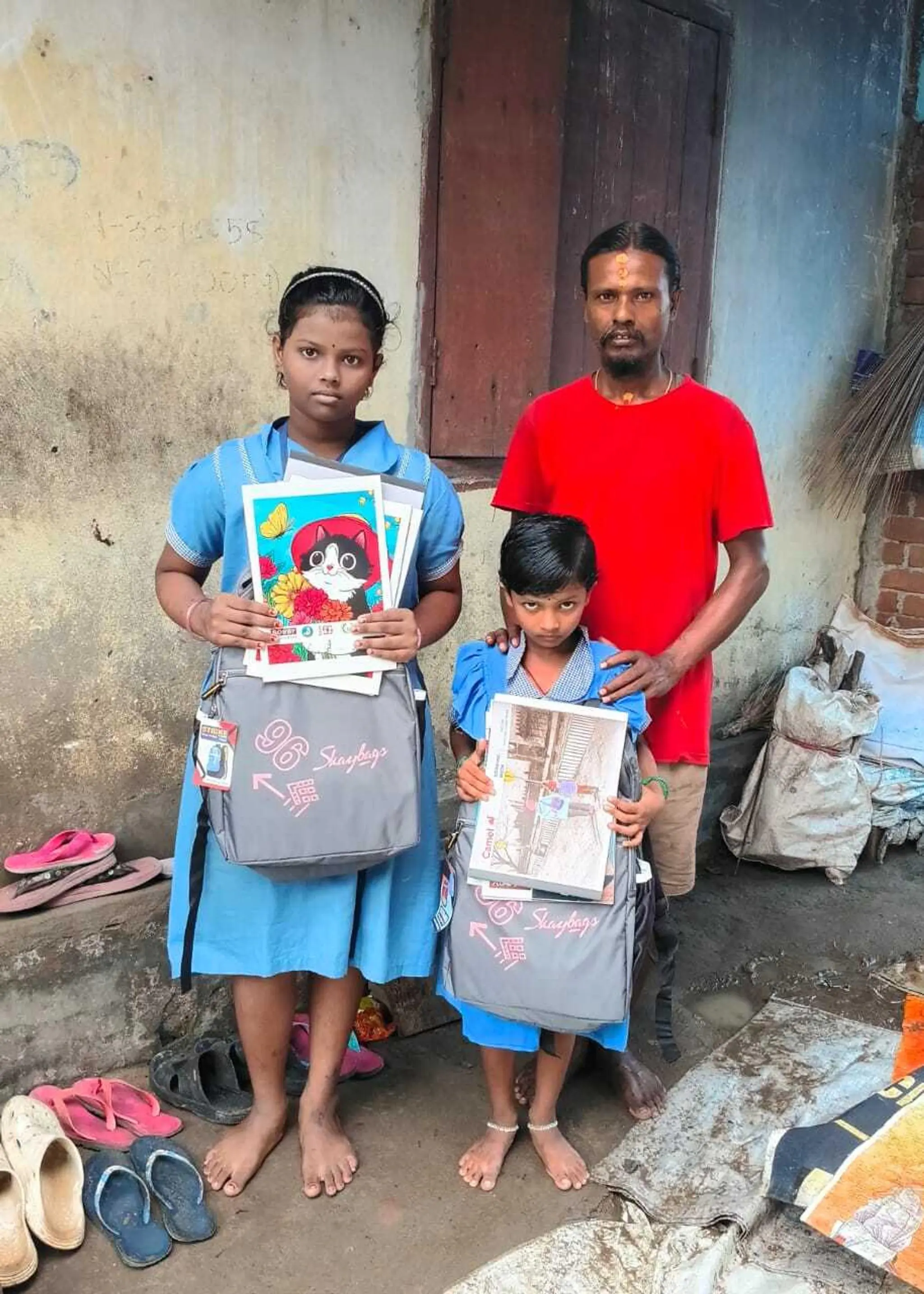 Fynd Foundation volunteers with community