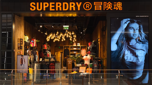 How a Superdry Amritsar store spiked their in-store walk-in sales conversions from 13% to 19% with Fynd Store OS