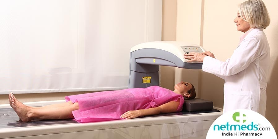 Doctor doing the screening for osteoporosis