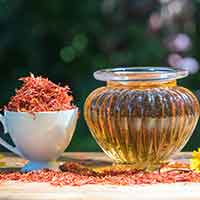 Kumkumadi Tailam: Benefits, Uses, Ingredients, Method, Dosage And Side Effects