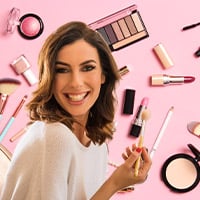 Makeup Kit For Beginners: 5 Essential Tools Every Woman Should Own - Infographic