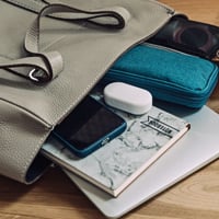 Travel Beauty Essentials: Pack These 6 Products Right Now To Stay Refreshed On A Long Haul Flight
