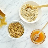 DIY Whitehead Removing Scrubs: Say Hello To Flawless Skin With These Natural Exfoliants