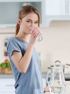 Drinking Water Before or After Meals? Ayurveda’s Best Timing for Better Digestion
