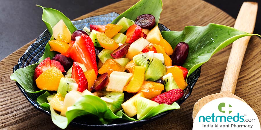 Loquat and strawberry fruit salad