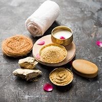 3 Super Easy DIY Face Masks That Defy Aging Skin