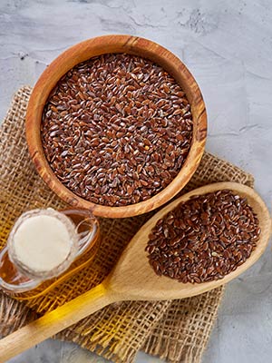 Alsi/Flaxseed: Health Benefits, Nutrition, Uses For Skin, Weight Loss, Recipes And Side Effects