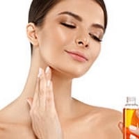 Top 5 Essential Oils To Revamp Your Skin Health