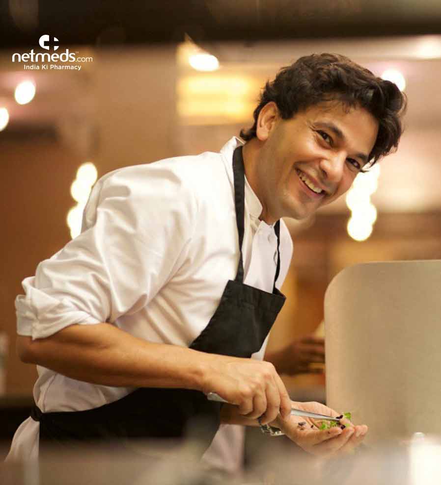 Chef Vikas Khanna cooking