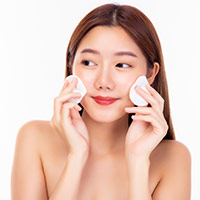 5 Powerful Skin Care Benefits Of Witch Hazel