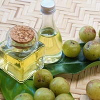Amla Oil: Unravel The Skin Healing And Beauty Benefits Of This Natural Ingredient