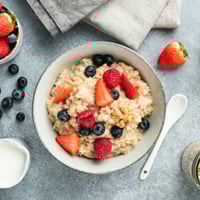 Is Oats And Oatmeal The Same? Discover Nutrition, Benefits, And How To Add Them To Your Diet?