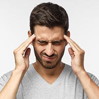 Headache: That Throbbing Pain Might Be A Warning Sign Of Various Underlying Conditions