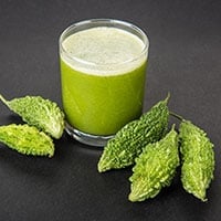 5 Incredible Benefits Of Karela/Bitter Gourd Juice | How To Make Karela Juice