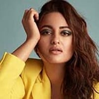 Sonakshi Sinha: Weight Loss and Diet Secrets Of Kalank Actress