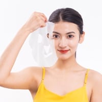 Open Pores: Causes, Treatment And 5 Natural Sheet Masks For Achieving Glowing Skin 