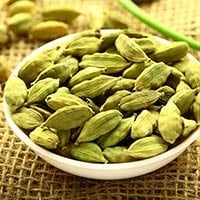 Elaichi/Cardamom: Marvellous Health Benefits Of This Aromatic Condiment