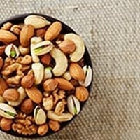 5 Nuts to Include In Your Daily Diet