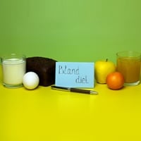 Appendicitis Diet 101: Here’s A Detailed Guide to Foods To Add And Avoid In Appendix