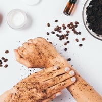 How To Make and Use Body Scrubs? Revitalizing DIY Exfoliator Recipes For A Stunning And Glowing Skin