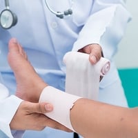 Novel Regenerative Bandage May Heal Diabetics' Wounds Faster