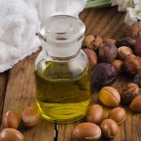 Argan Oil For Skin: Astonishing Beauty Incentives Of This Liquid Gold. Here’s How You Use It
