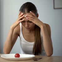What is Starvation Mode? Signs, Symptoms And Complications Of This Eating Disorder
