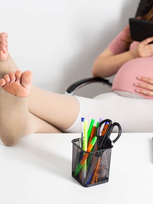 How to Treat Varicose Veins in Pregnancy? Causes, Symptoms And Remedies For Instant Relief