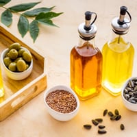 Olive Oil vs. Vegetable Oil: Discover the Nutrition Facts, Health Benefits, And Differences