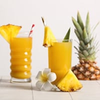 Pineapple Juice: Nutrition, Health Benefits, How to Make, and Side Effects