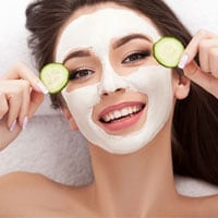 3 DIY Methods To Get Rid Of Skin Pigmentation Naturally