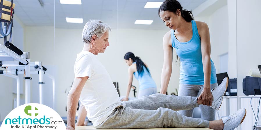 Woman helping the patient with muscle weakness 