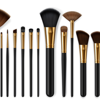 The Ultimate Guide to Cleaning Makeup Brushes: Tips, Tricks, and Products