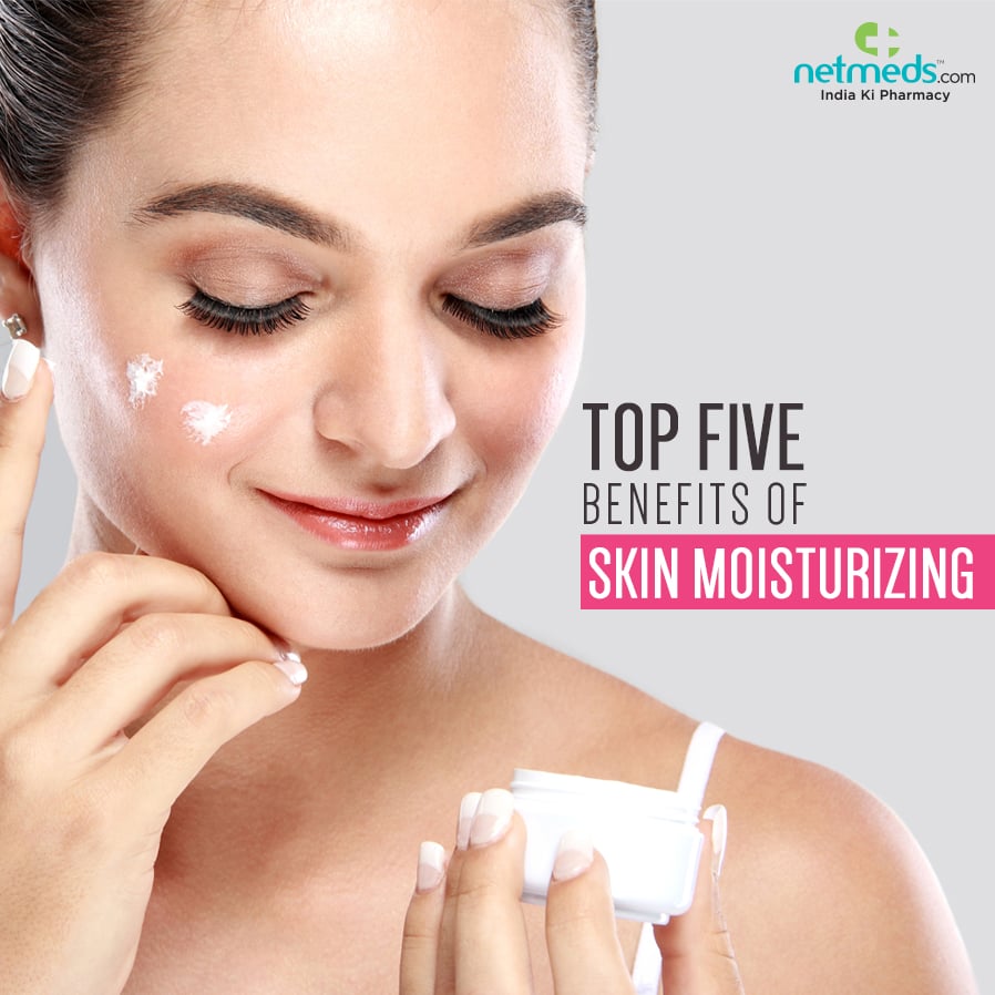 Top Five Benefits Of Skin Moisturizing - Girl applying moisturizer