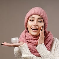 DIY Winter Skin Care: 3-Step Beauty Ritual For That Dewy Glowing Complexion In Frosty Weather
