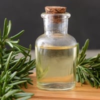 Rosemary Essential Oil: Amazing Beauty Benefits Of This Aromatic Tincture